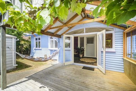 Photo of property in 26 Knowles Street, Terrace End, Palmerston North, 4410