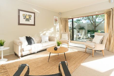 Photo of property in Highwic, 3/32 Hobson Street, Thorndon, Wellington, 6011