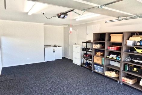 Photo of property in 14 Torea Place, Kenepuru, Porirua, 5022