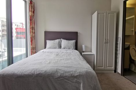 Photo of property in Dual Apartments, 108/142 Vivian Street, Te Aro, Wellington, 6011