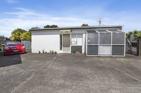 Photo of property in 9 Pinedale Place, Henderson, Auckland, 0610