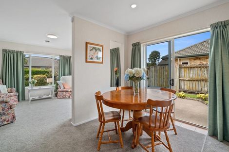 Photo of property in 18 Primrose Place, Papamoa Beach, Papamoa, 3118