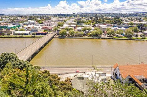 Photo of property in 30 Hipango Terrace, Durie Hill, Whanganui, 4500