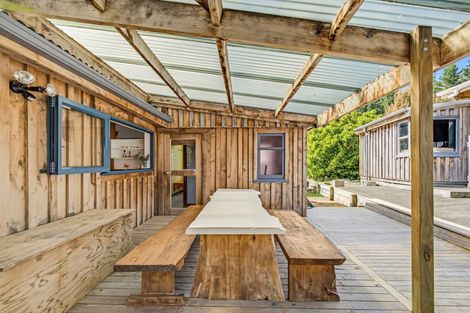 Photo of property in 17 Oruawharo Road, Topuni, Wellsford, 0975