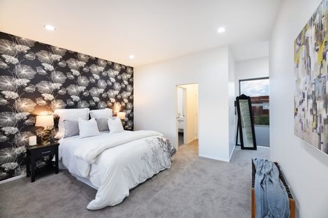 Photo of property in 76g Edmonton Road, Henderson, Auckland, 0612