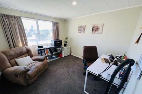 Photo of property in 70 Peter Lippa Drive, Kawerau, 3127