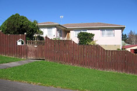 Photo of property in 2 Kellett Road, Ranui, Auckland, 0612