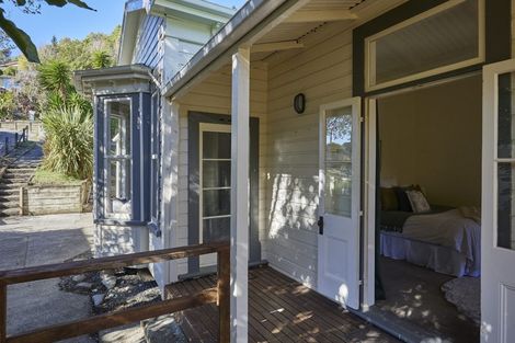 Photo of property in 125 Wellington Street, Picton, 7220