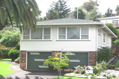 Photo of property in 14 Takapu Street, Henderson, Auckland, 0612