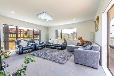 Photo of property in 9 Alloway Street, Westgate, Auckland, 0614