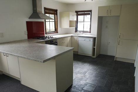 Photo of property in 2/85 Meadway, Sunnyhills, Auckland, 2010