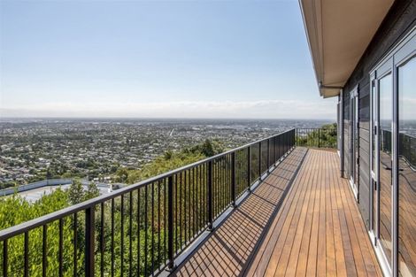 Photo of property in 100a Huntsbury Avenue, Huntsbury, Christchurch, 8022