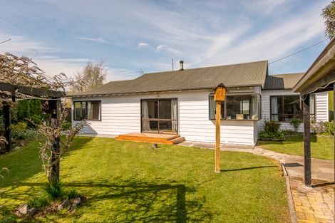 Photo of property in 35 D'arcy Street, Leeston, 7632