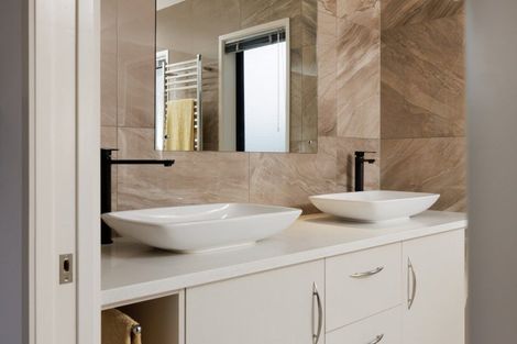 Photo of property in 6 Jason Place, Pyes Pa, Tauranga, 3112