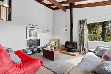 Photo of property in 7 Selwyn Avenue, Glen Eden, Auckland, 0602