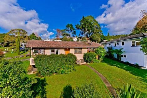 Photo of property in 2/16a Sunnynook Road, Sunnynook, Auckland, 0620