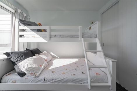 Photo of property in 22 Mangatawhiri Road, Omaha, Warkworth, 0986