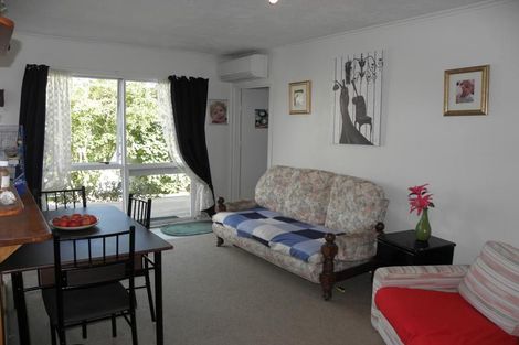 Photo of property in 1/4 Sydney Street, Hauraki, Auckland, 0622