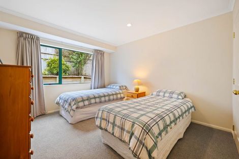 Photo of property in 8 Amesbury Rise, Henderson, Auckland, 0612