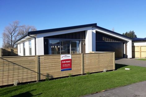 Photo of property in 14 Romney Drive, Belfast, Christchurch, 8051