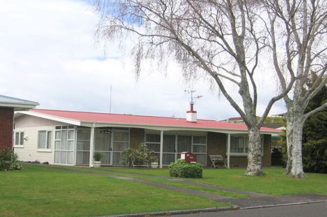 Photo of property in 28 Freyberg Street, Otumoetai, Tauranga, 3110