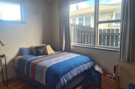 Photo of property in 64 Brandon Street, Featherston, 5710