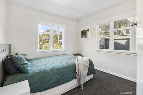 Photo of property in 86 Happy Valley Road, Owhiro Bay, Wellington, 6023