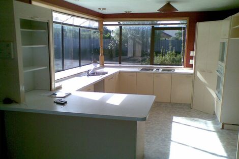 Photo of property in 9a Sequoia Place, Parklands, Christchurch, 8083