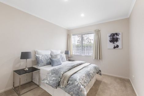 Photo of property in 1 Poaka Avenue, Takanini, 2112