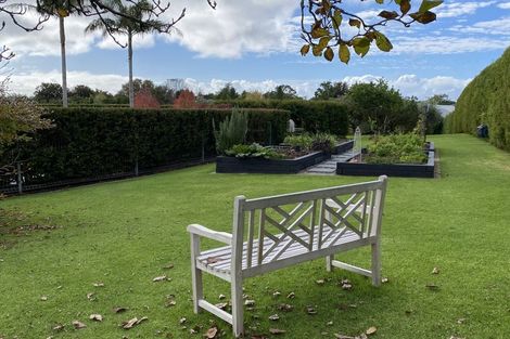 Photo of property in 20 Kayelene Place, Omokoroa, 3114
