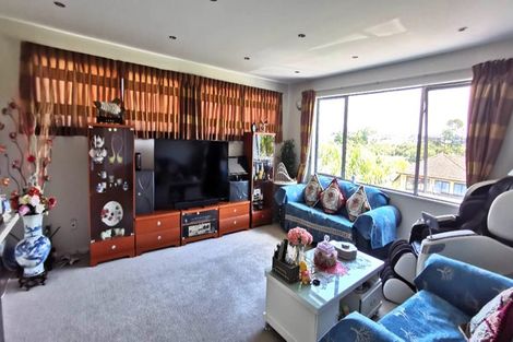Photo of property in 5 Baker Street, Fairview Heights, Auckland, 0632