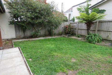 Photo of property in 2/125 Champion Street, Edgeware, Christchurch, 8013