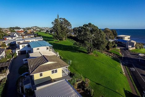 Photo of property in 2/6 Belt Road, Moturoa, New Plymouth, 4310