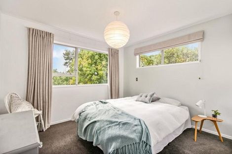 Photo of property in 67 Vandeleur Avenue, Birkdale, Auckland, 0626