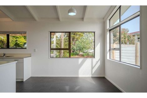 Photo of property in 6a Hawkings Crescent, Kerikeri, 0230