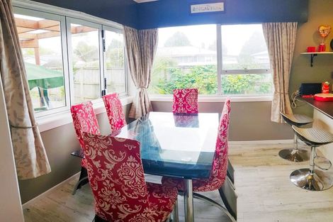 Photo of property in 11 Erika Place, Fairview Downs, Hamilton, 3214