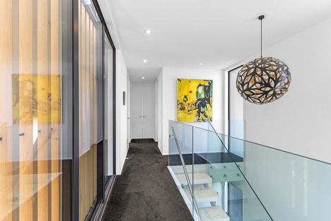 Photo of property in 74 Merivale Lane, Merivale, Christchurch, 8014