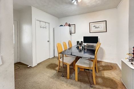 Photo of property in 7/3 Glen Road, Browns Bay, Auckland, 0630