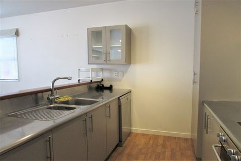 Photo of property in Budget Car Rental, 9/81 Ghuznee Street, Te Aro, Wellington, 6011