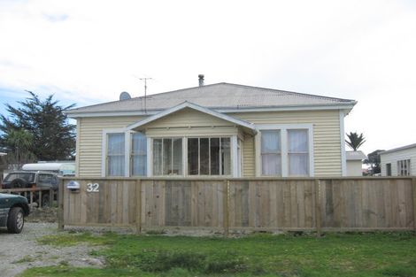 Photo of property in 32 Sturge Street, Cobden, Greymouth, 7802