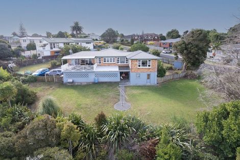 Photo of property in 39 Estuary Road, Weymouth, Auckland, 2103