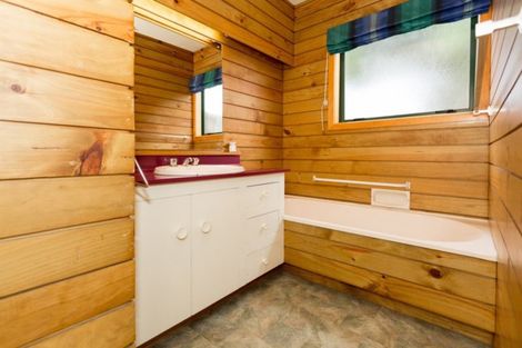 Photo of property in 3 Chilton Drive, Mairehau, Christchurch, 8052