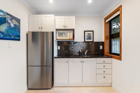 Photo of property in 8 Eric Price Avenue, Takapuna, Auckland, 0620