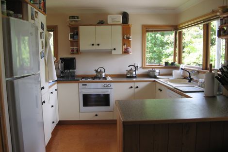 Photo of property in 91 Yorke Road, Haruru, 0204