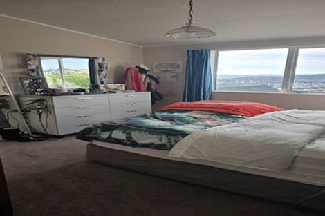 Photo of property in 6 Kekerenga Street, Strathmore Park, Wellington, 6022