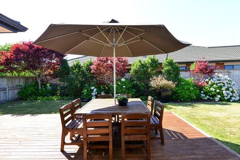 Photo of property in 20 Whitney Place, Rototuna North, Hamilton, 3210