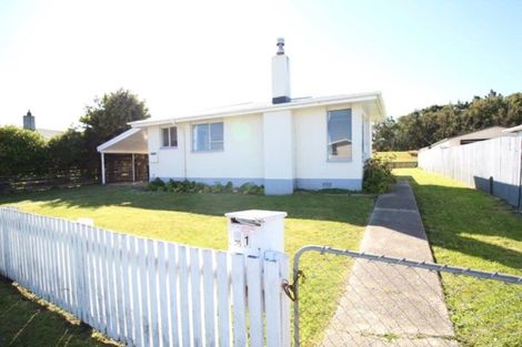 Photo of property in 41 Paisley Street, Kew, Invercargill, 9812
