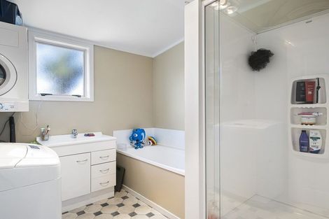 Photo of property in 23 East Avenue, Saint Kilda, Dunedin, 9012