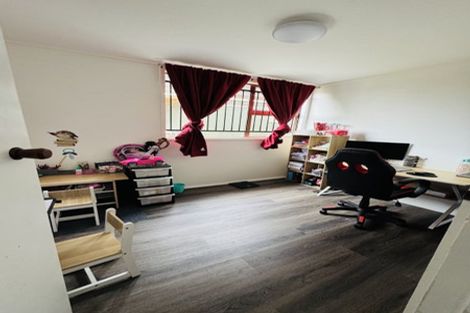 Photo of property in 671 East Coast Road, Browns Bay, Auckland, 0630