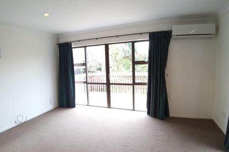 Photo of property in 1/30 Galloway Crescent, Farm Cove, Auckland, 2012